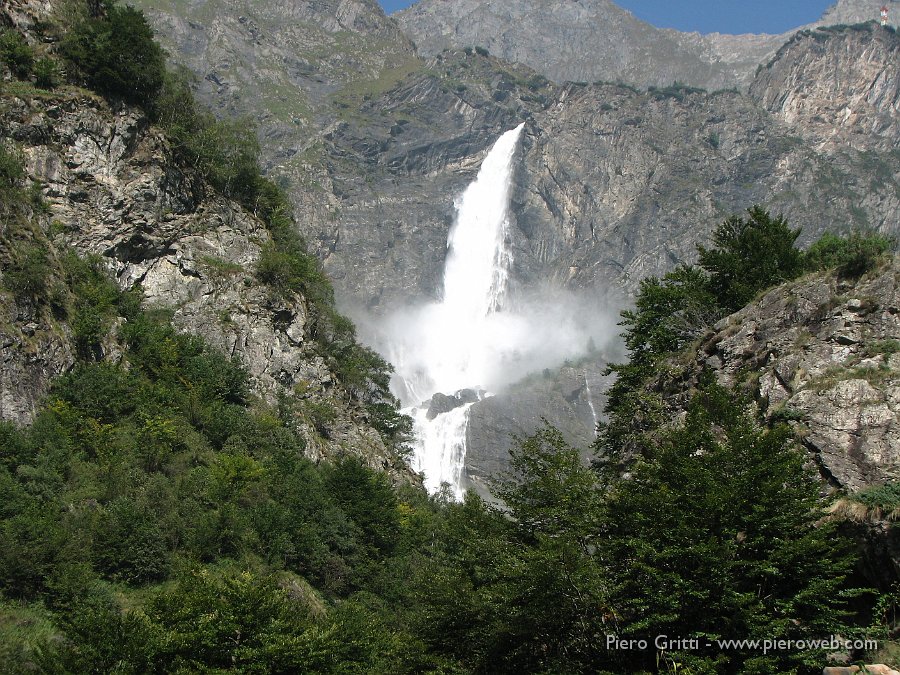 maslnaa-curo 100.jpg - Apertura straordinaria delle cascate del Serio in occasione dell'inaugurazione dell'Osservatorio faunistico di Maslana il 20 settembre 08